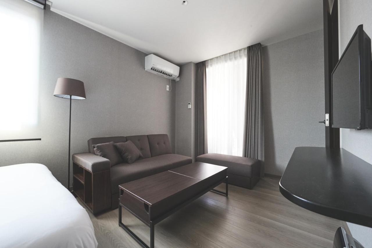 Aparthotel Rela Higashimatsudo Esterno foto